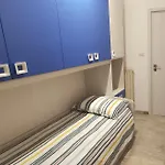 Hill Apartment *
