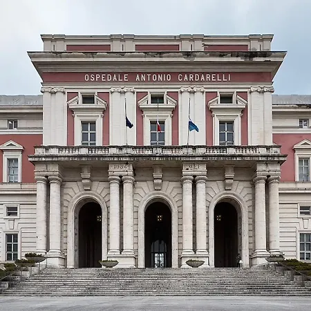 Hill * Napoli